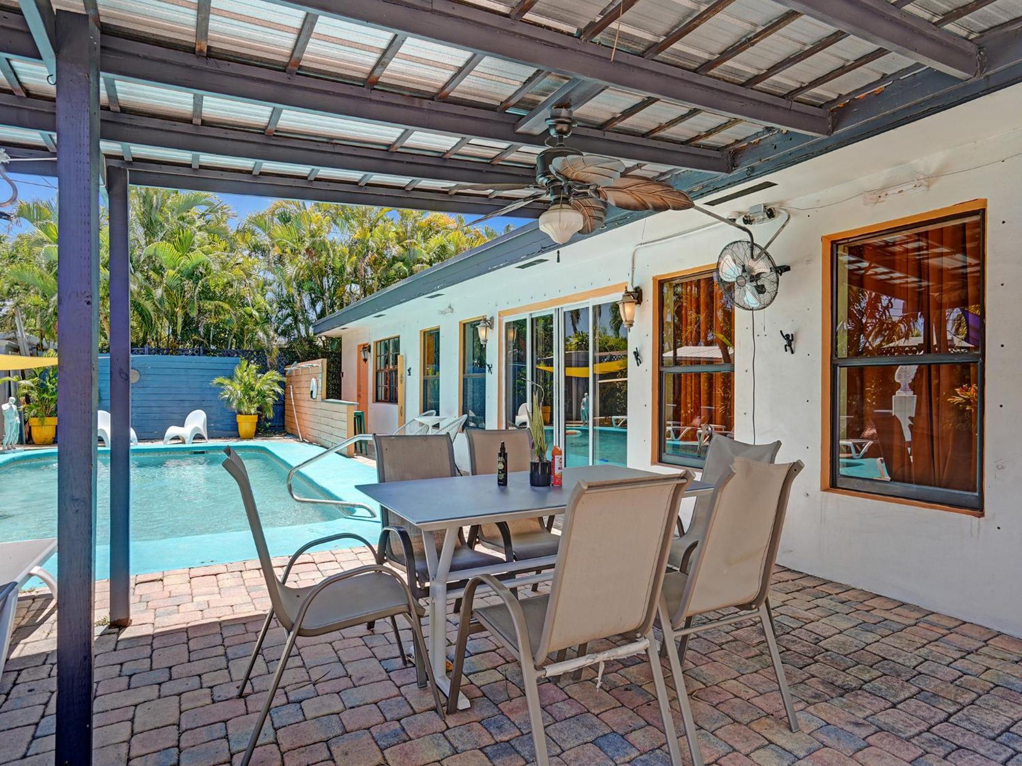 Large Gay Men'S 1 Bedroom W Gameroom Heated Pool Clothing Optional Oakland Park Exterior photo